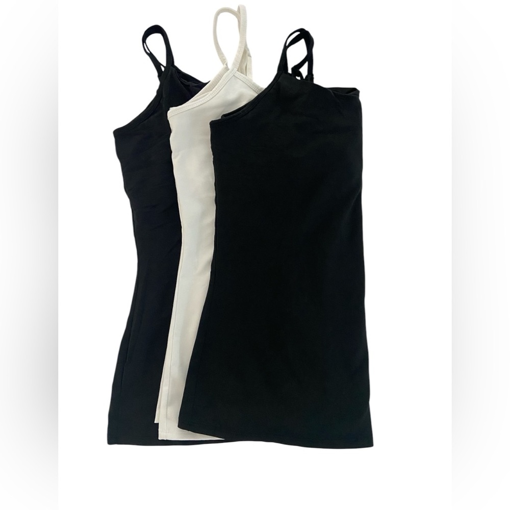 NY&Co BLACK , WHITE & BLACK Camisole With Shelf Bra Size Large. (3) EUC